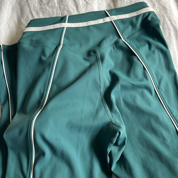 Yellow The Label Contour Leggings Sz S Brans New Beautiful 💚 - Picture 10 of 10